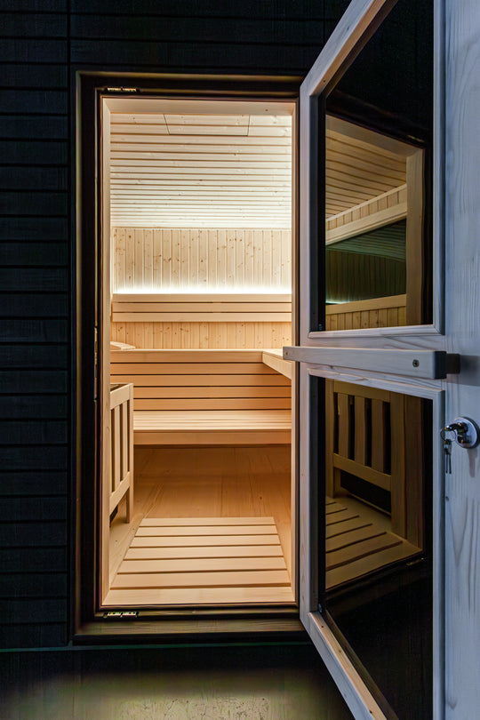Alpina Medium View Outdoor Sauna